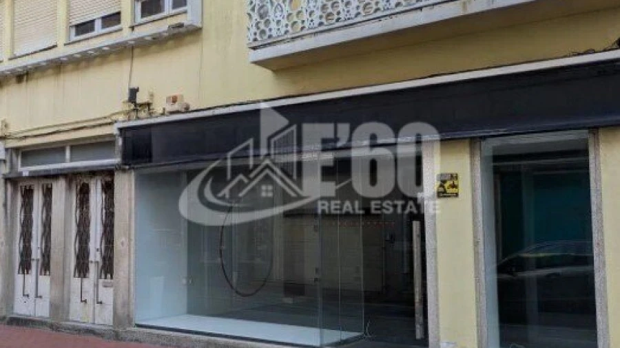 Loja para Arrendamento em Espinho
