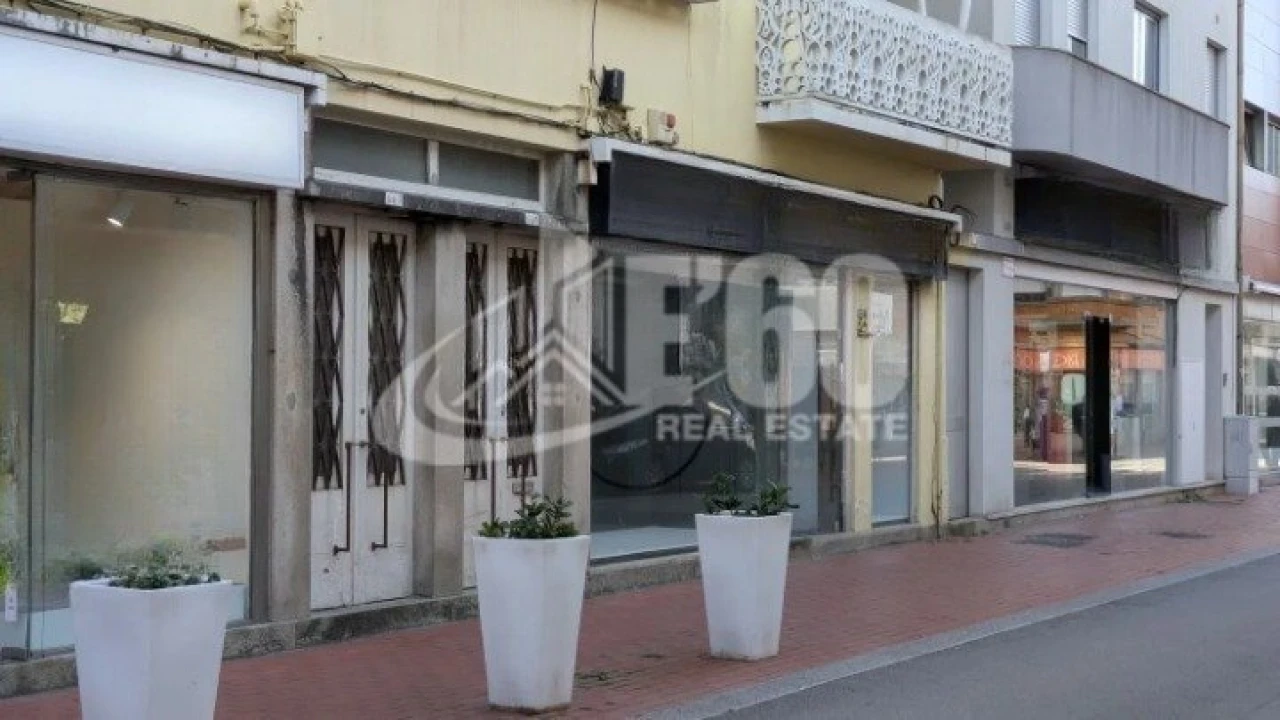 Loja para Arrendamento em Espinho Foto 5