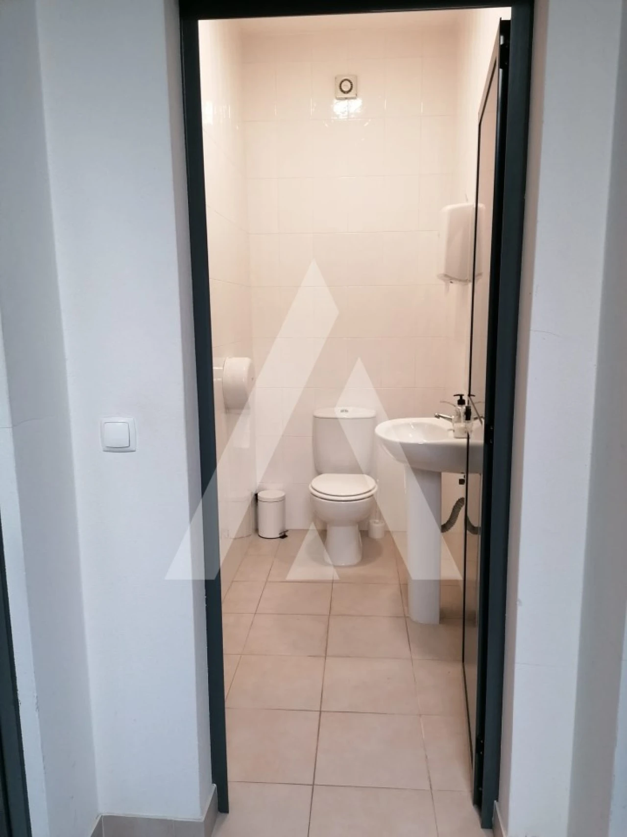 Armazém para Venda em Moita Foto 13