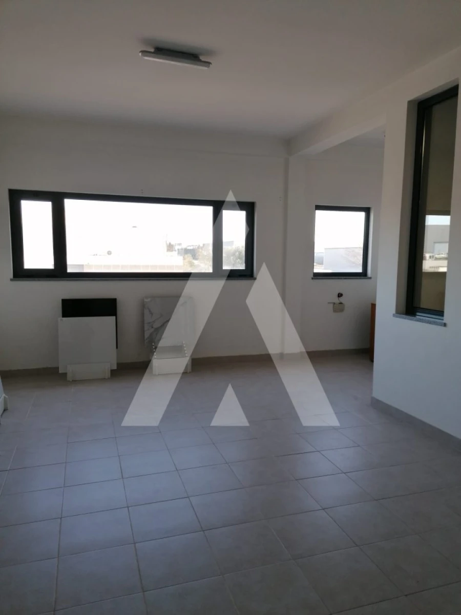 Armazém para Venda em Moita Foto 3