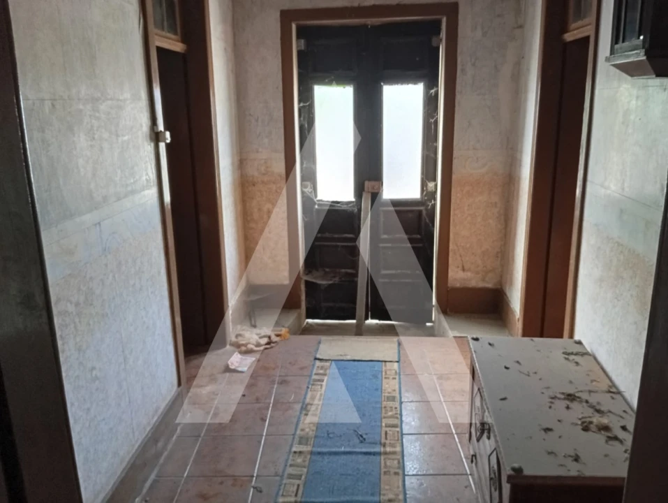 Moradia T2 para Venda em Oiã Foto 11