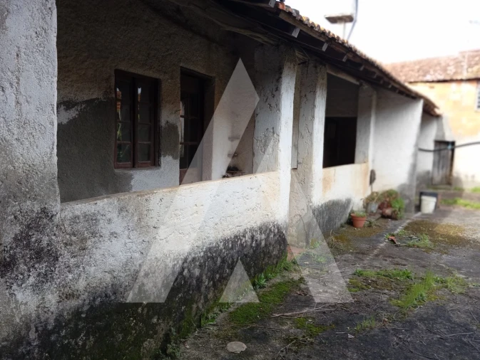 Moradia T2 para Venda em Oiã Foto 18