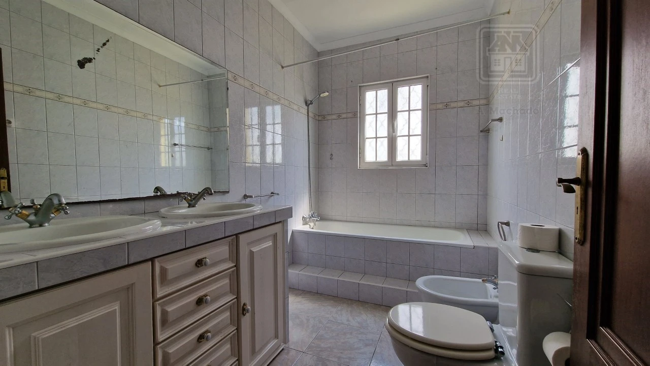 Moradia T3 para Venda em Relva Foto 35