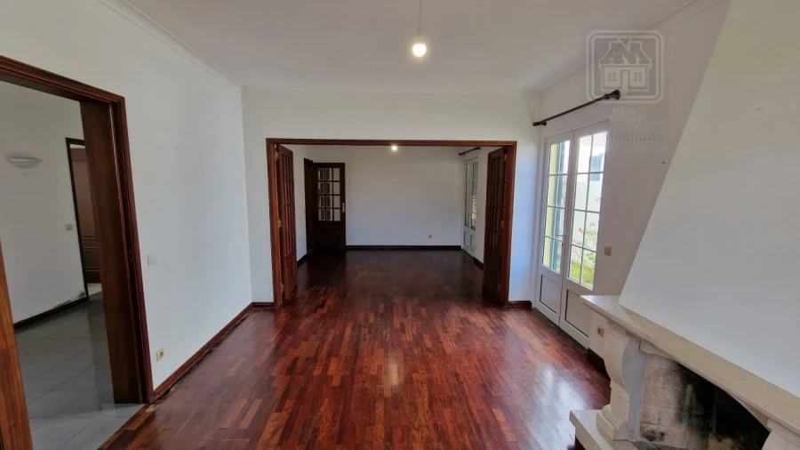 Moradia T3 para Venda em Relva Foto 19