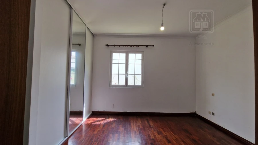 Moradia T3 para Venda em Relva Foto 41