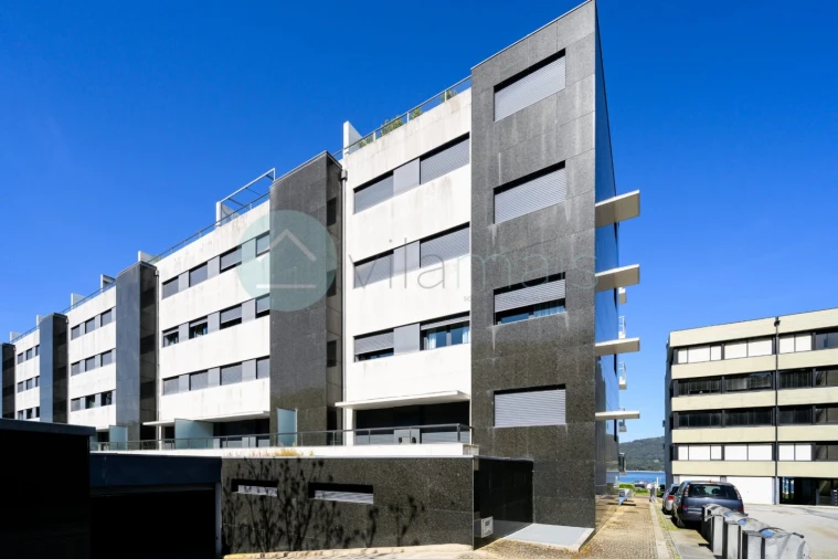 Apartamento T2 para Venda em Caminha (Matriz) e Vilarelho Foto 28