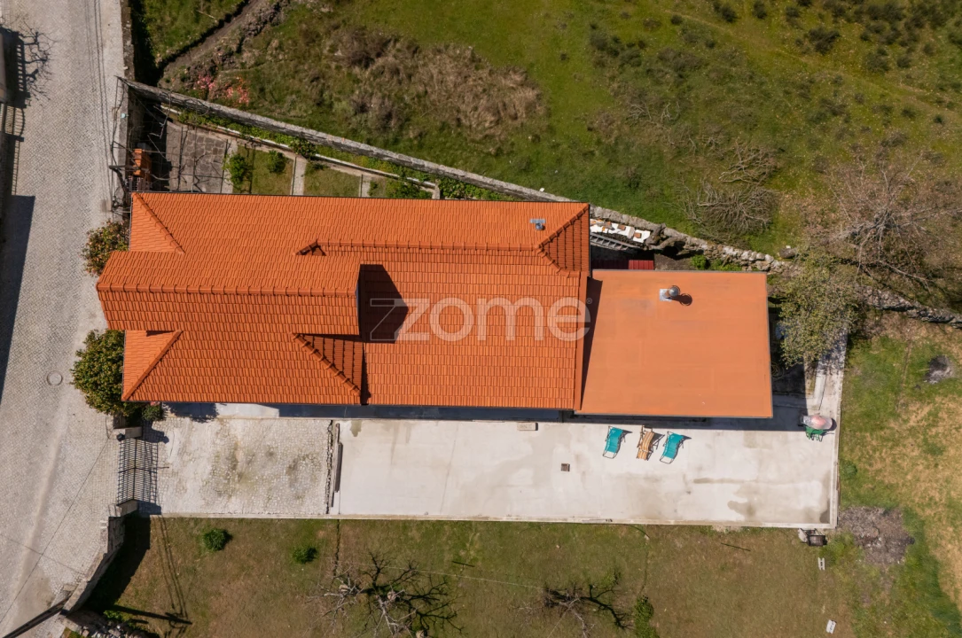 Quinta T3 para Venda em Vreia de Jales Foto 8