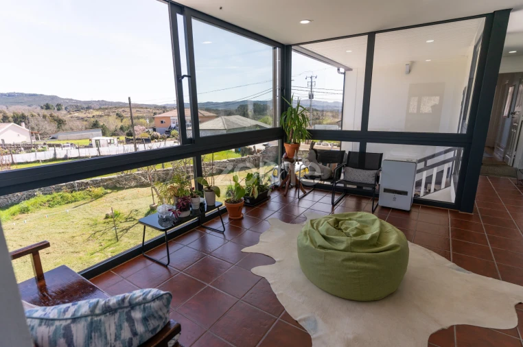 Quinta T3 para Venda em Vreia de Jales Foto 14