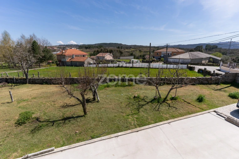 Quinta T3 para Venda em Vreia de Jales Foto 54