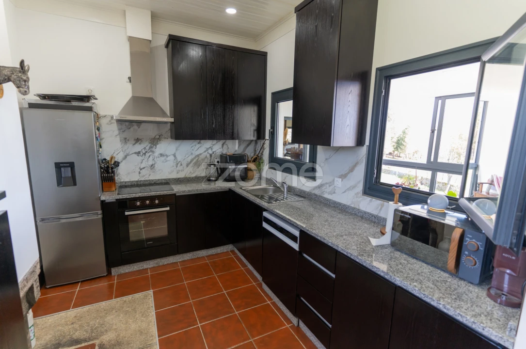 Quinta T3 para Venda em Vreia de Jales Foto 22