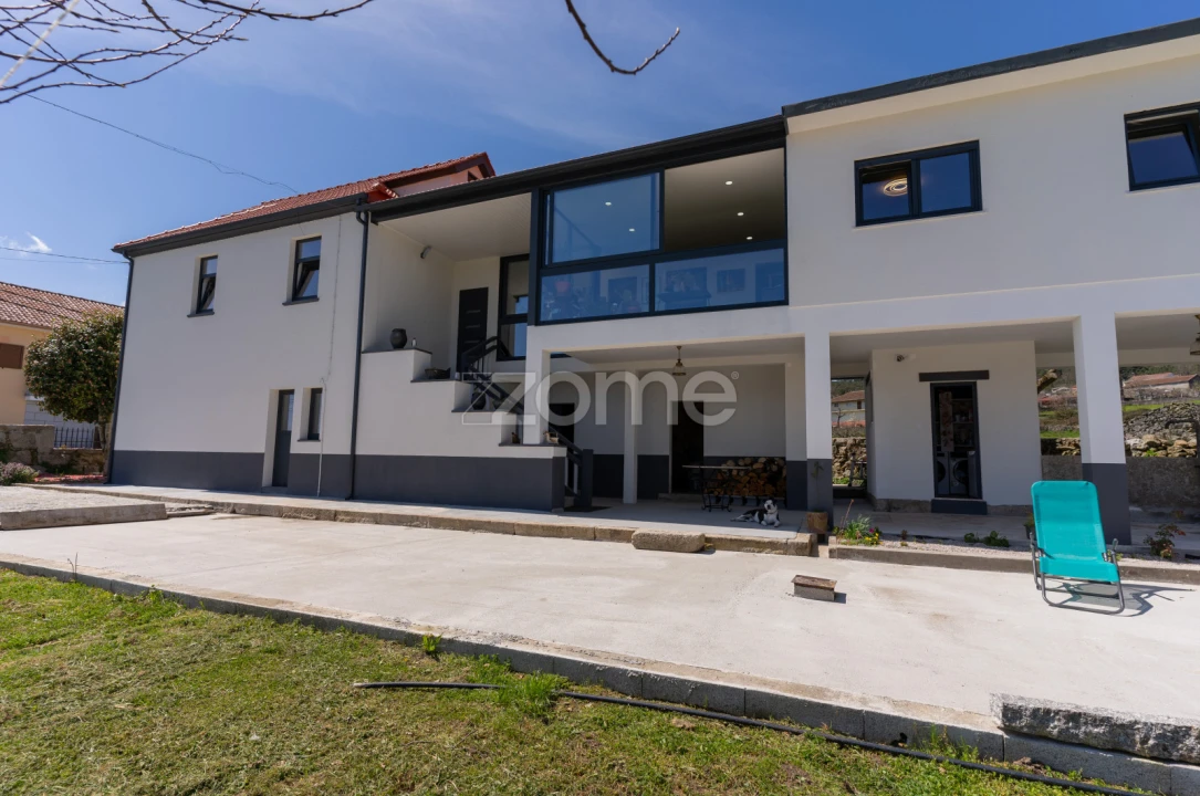 Quinta T3 para Venda em Vreia de Jales Foto 59