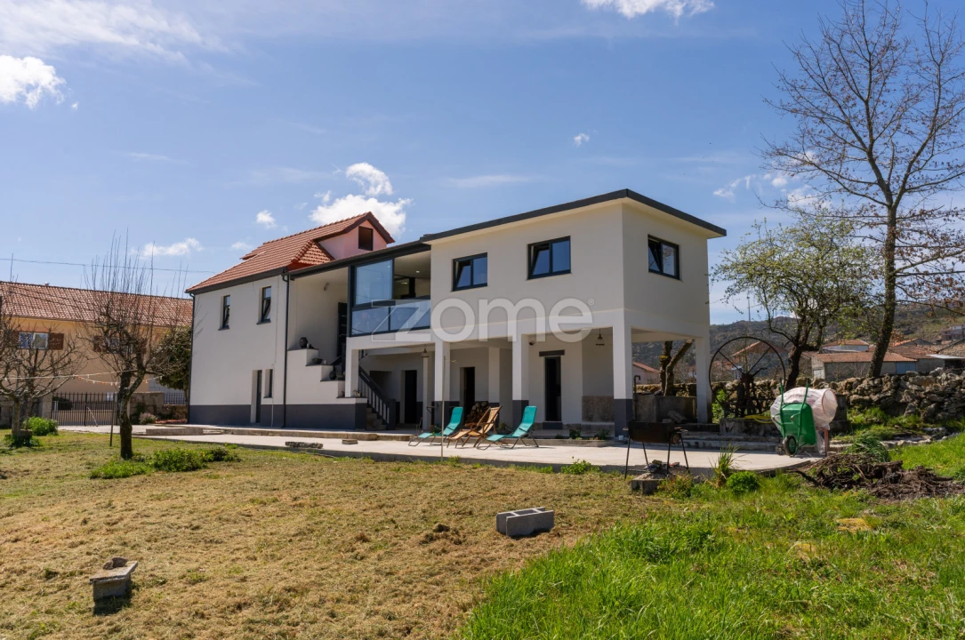 Quinta T3 para Venda em Vreia de Jales Foto 4