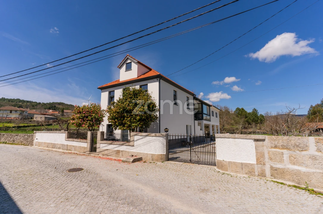 Quinta T3 para Venda em Vreia de Jales Foto 3