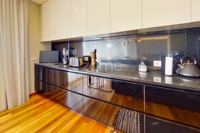 Apartamento T3 para Arrendamento em Aldoar, Foz do Douro e Nevogilde