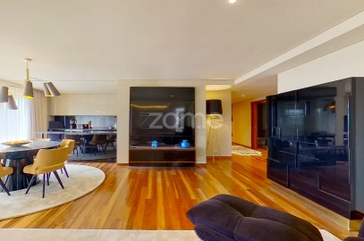 Apartamento T3 para Arrendamento em Aldoar, Foz do Douro e Nevogilde