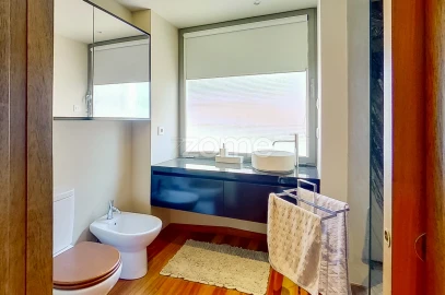Apartamento T3 para Arrendamento em Aldoar, Foz do Douro e Nevogilde