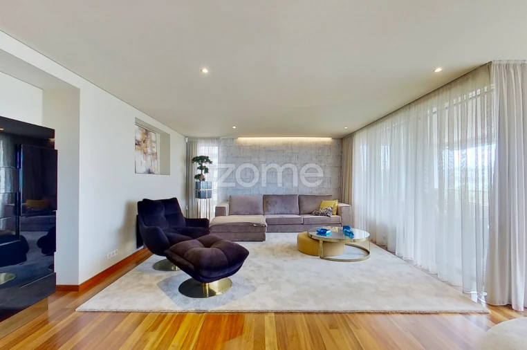 Apartamento T3 para Arrendamento em Aldoar, Foz do Douro e Nevogilde Foto 6