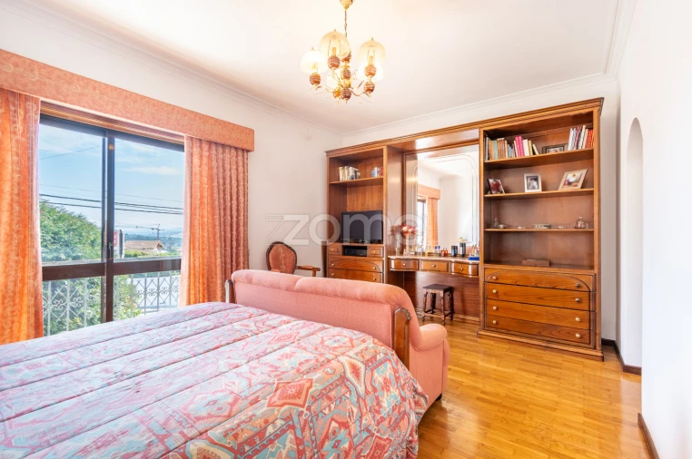 Moradia T4 para Venda em Sandim, Olival, Lever e Crestuma Foto 15