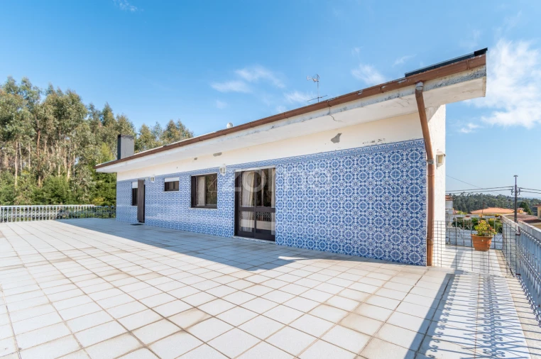 Moradia T4 para Venda em Sandim, Olival, Lever e Crestuma Foto 22