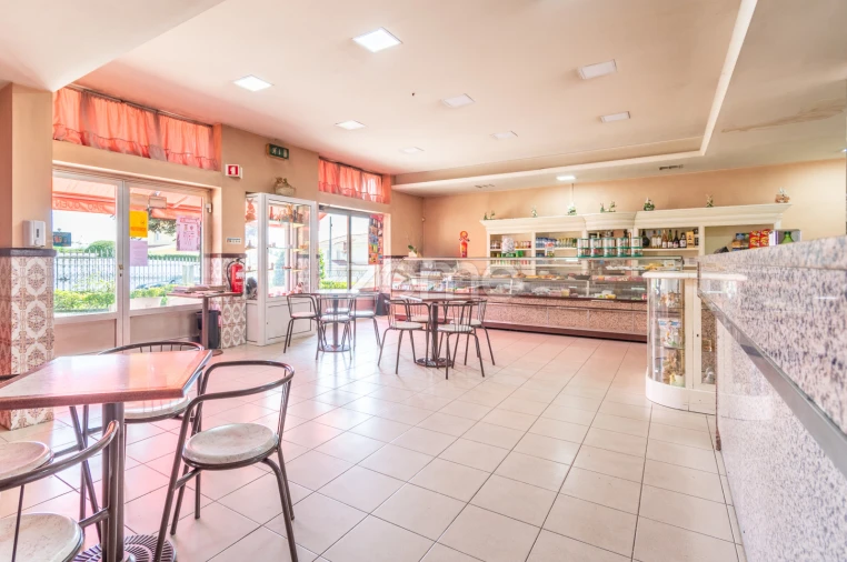 Moradia T4 para Venda em Sandim, Olival, Lever e Crestuma Foto 52