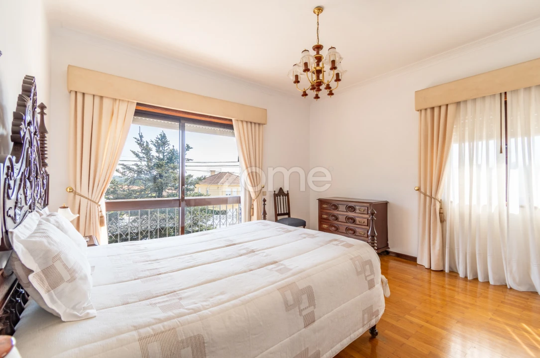 Moradia T4 para Venda em Sandim, Olival, Lever e Crestuma Foto 3