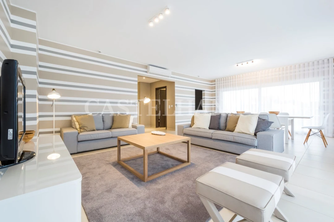 Apartamento T2 para Venda em Quarteira Foto 29
