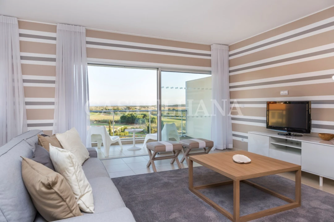 Apartamento T2 para Venda em Quarteira Foto 40