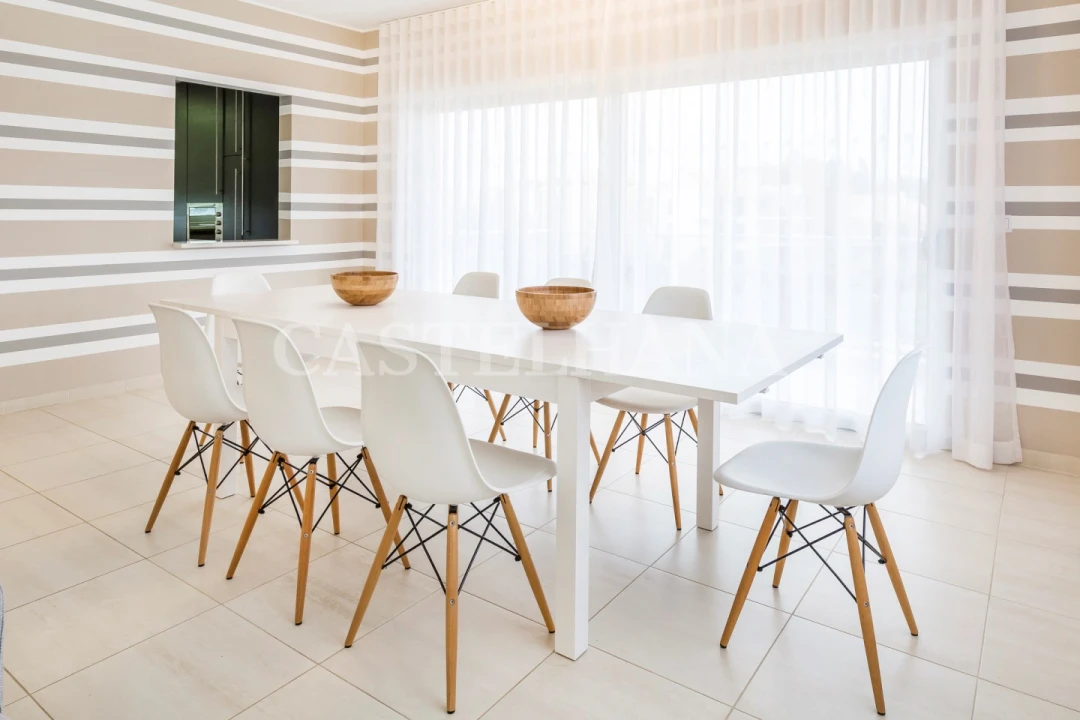 Apartamento T2 para Venda em Quarteira Foto 45