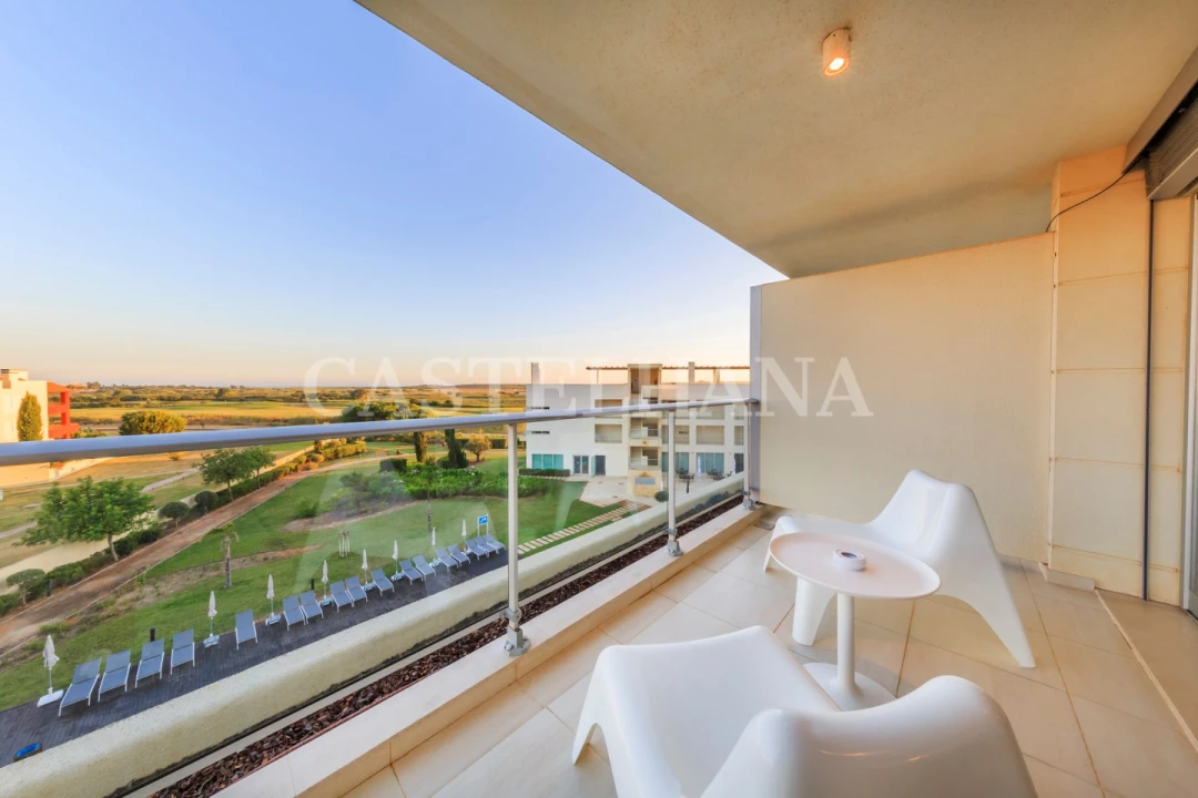Apartamento T2 para Venda em Quarteira Foto 61
