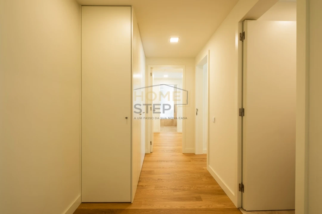 Apartamento T2 para Venda em Canidelo Foto 11