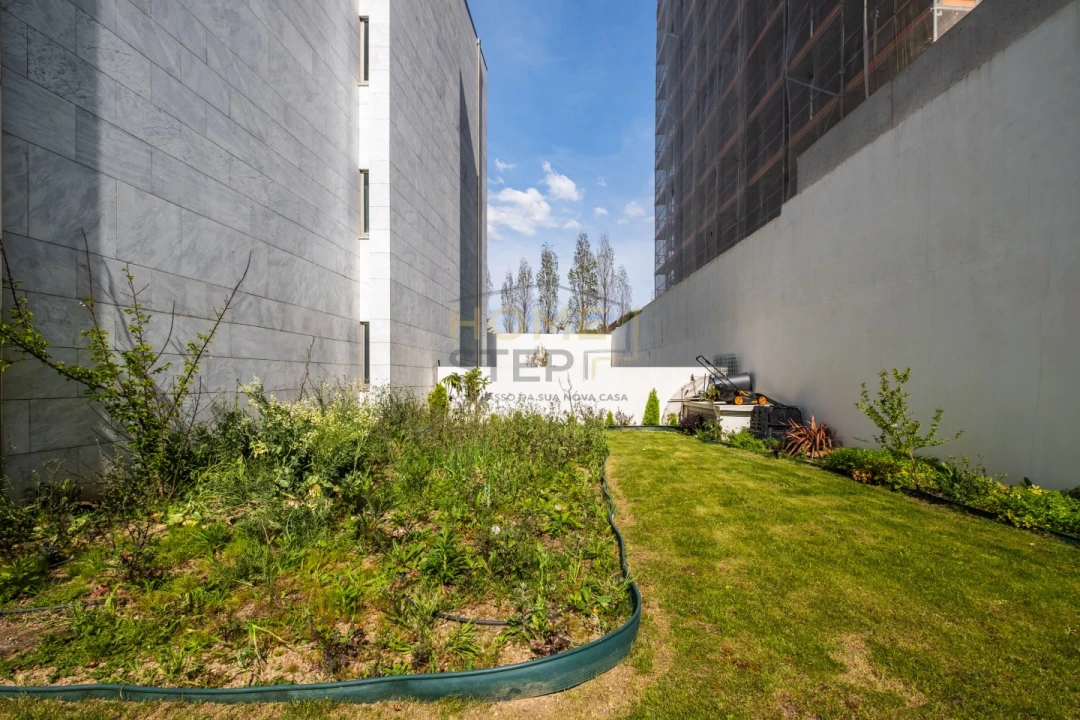 Apartamento T2 para Venda em Canidelo Foto 32