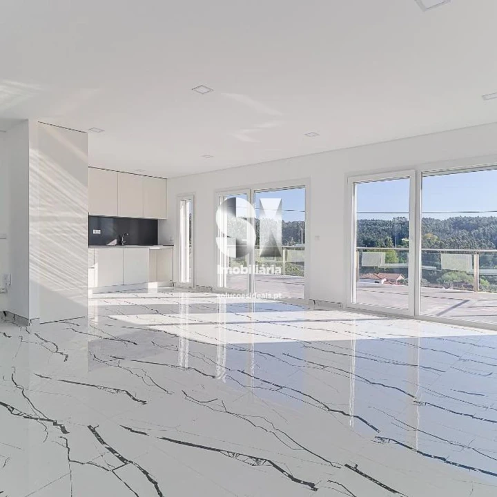 Moradia T4 para Venda em Antuzede e Vil de Matos Foto 3