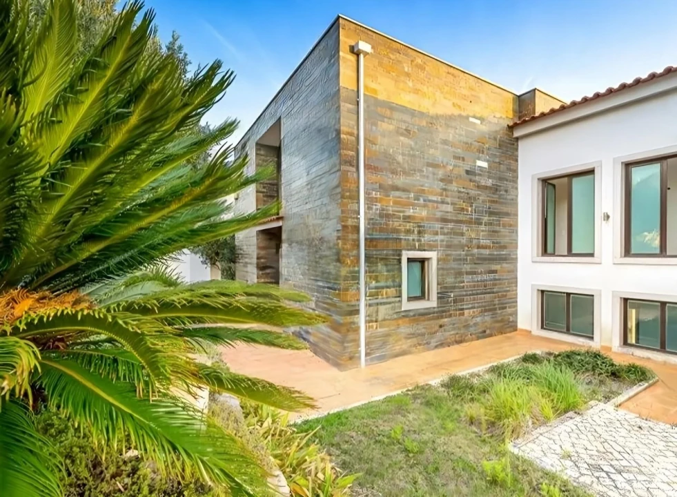 Moradia T6 para Venda em Alcabideche Foto 5