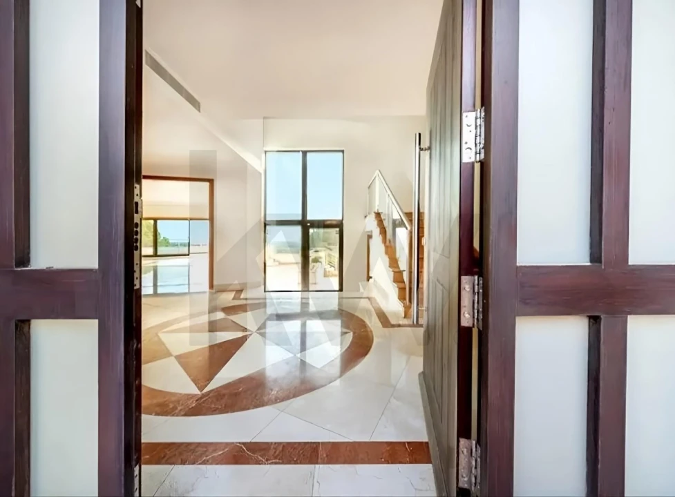 Moradia T6 para Venda em Alcabideche Foto 7