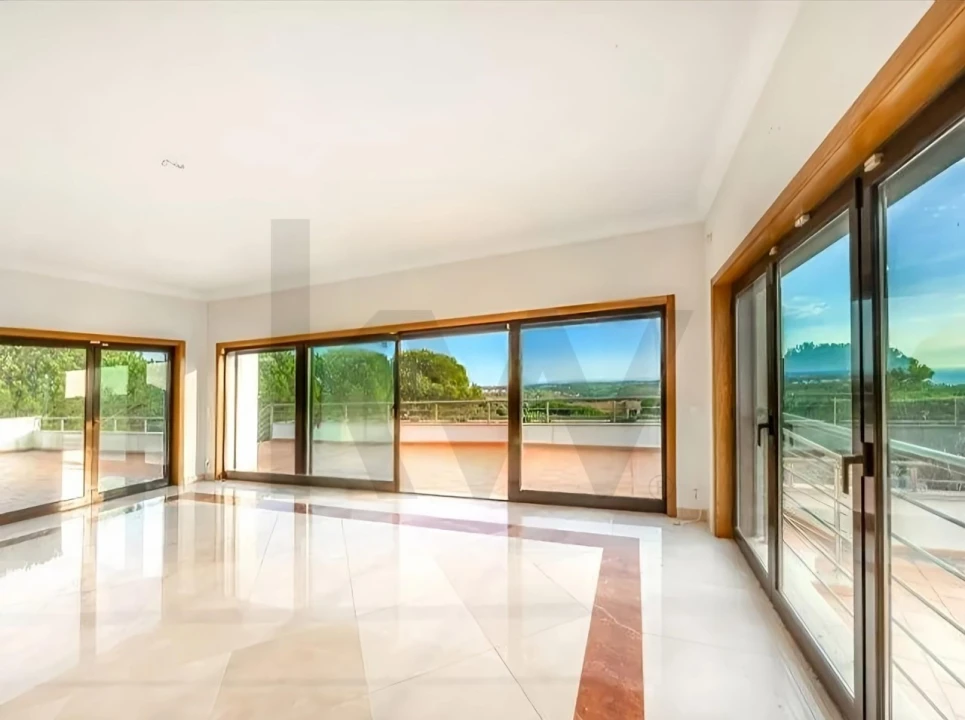 Moradia T6 para Venda em Alcabideche Foto 9