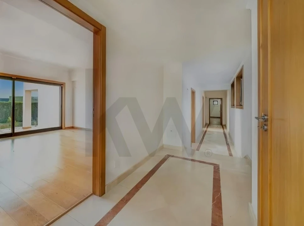 Moradia T6 para Venda em Alcabideche Foto 15