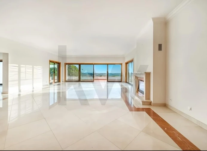 Moradia T6 para Venda em Alcabideche Foto 10