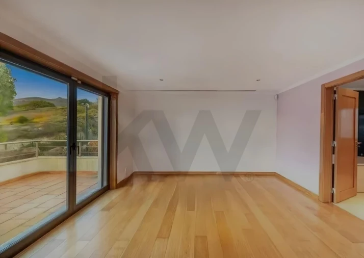 Moradia T6 para Venda em Alcabideche Foto 23