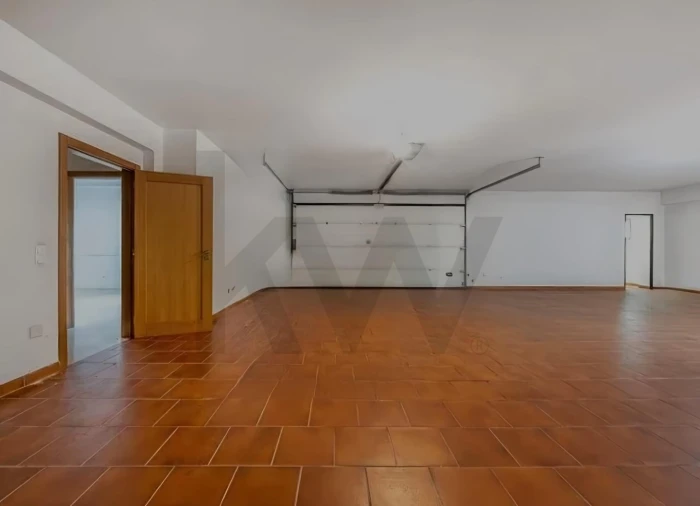 Moradia T6 para Venda em Alcabideche Foto 33