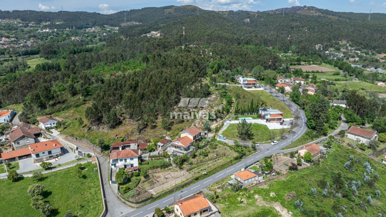 Moradia T4 para Venda em Pico de Regalados, Gondiães e Mós Foto 22