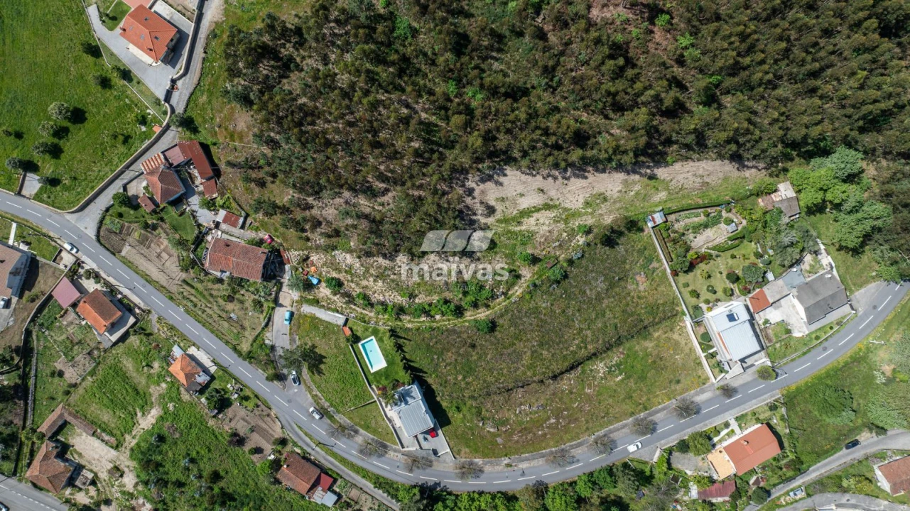 Moradia T4 para Venda em Pico de Regalados, Gondiães e Mós Foto 24