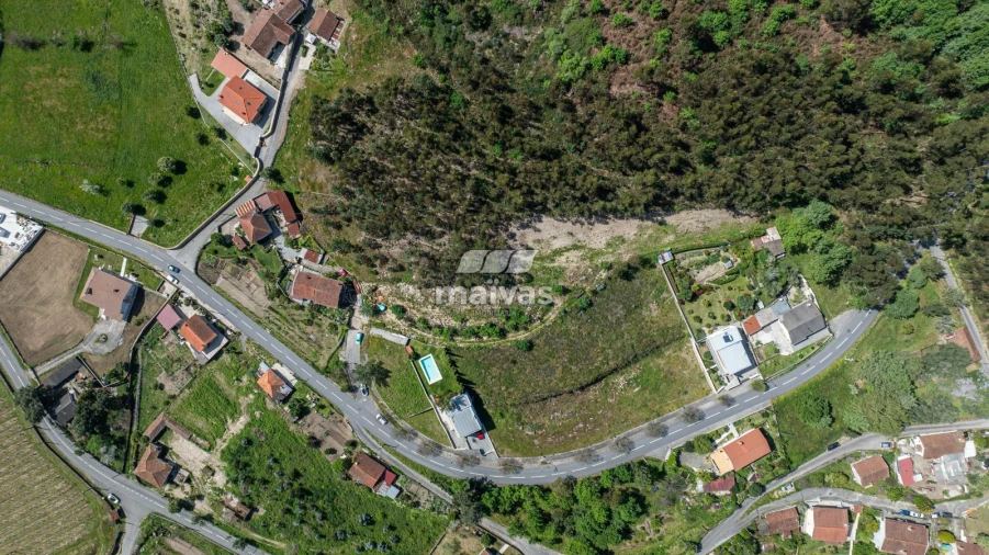 Moradia T4 para Venda em Pico de Regalados, Gondiães e Mós Foto 25