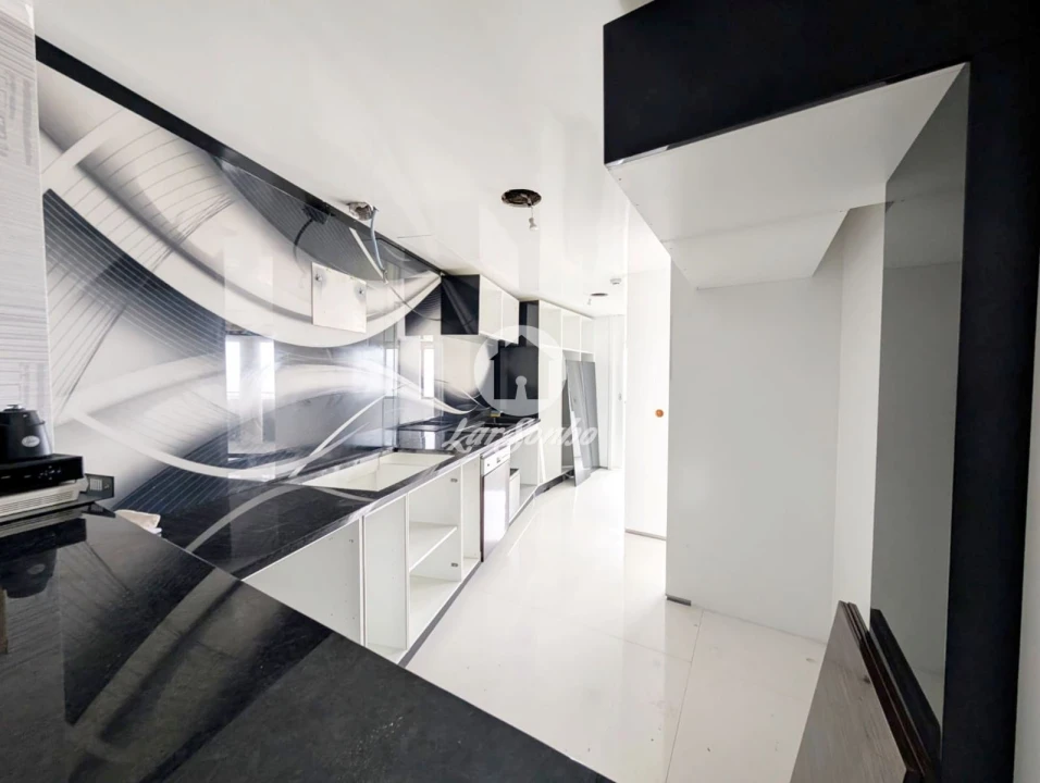Apartamento T4 para Venda em Aver-O-Mar, Amorim e Terroso Foto 5