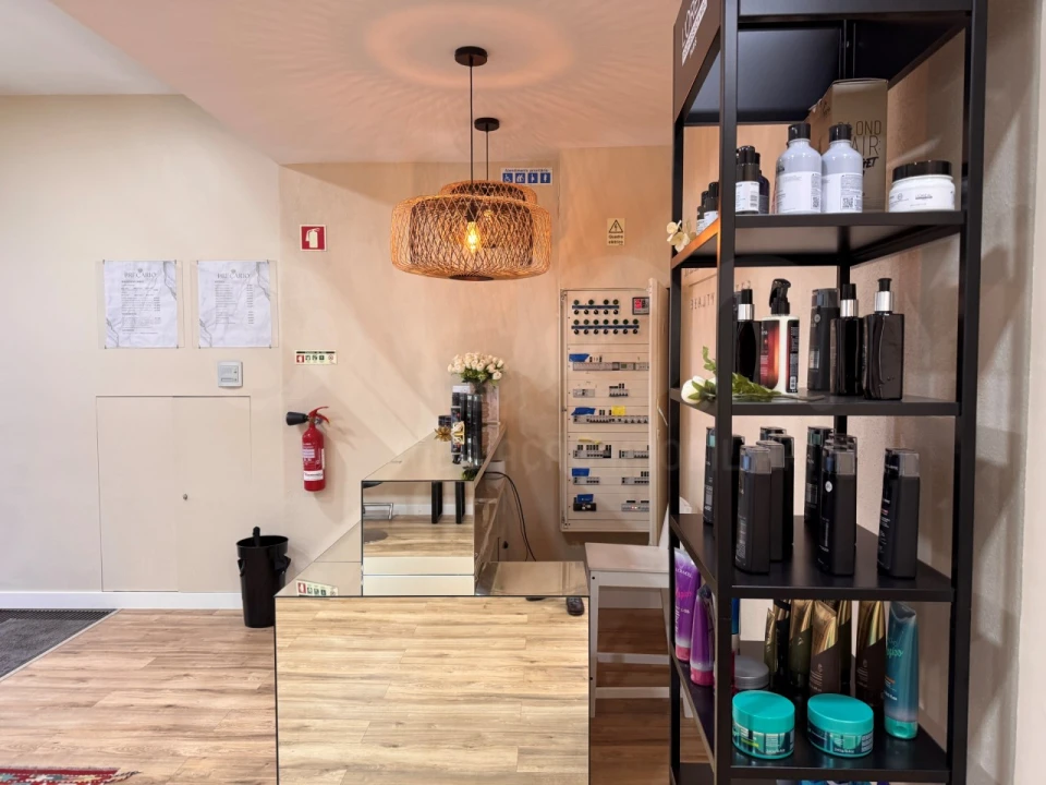 Negócio para Venda em Ramalde Foto 2