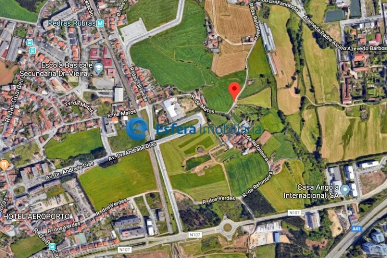 Terreno para Venda em Moreira Foto 3