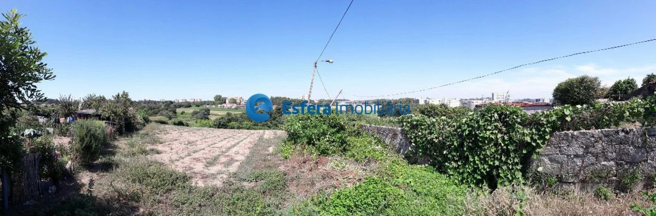 Terreno para Venda em Moreira Foto 2