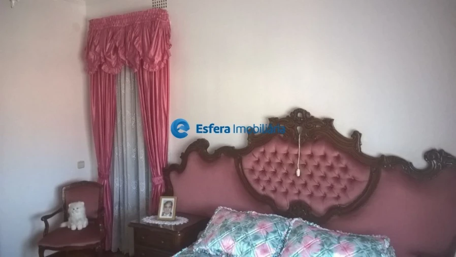 Moradia T4 para Venda em Cidade da Maia Foto 22