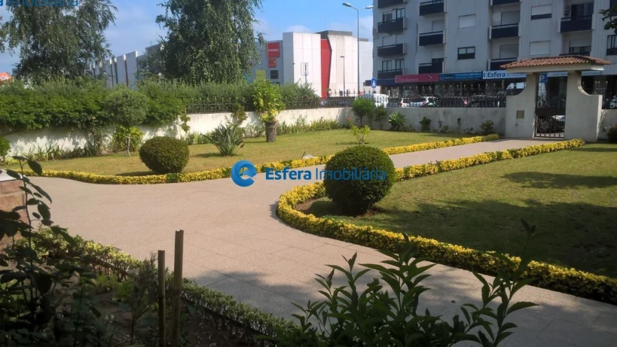 Moradia T4 para Venda em Cidade da Maia Foto 7