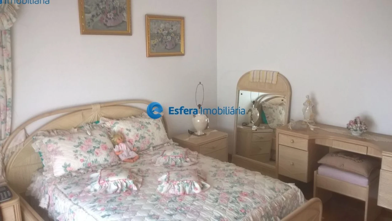 Moradia T4 para Venda em Cidade da Maia Foto 25