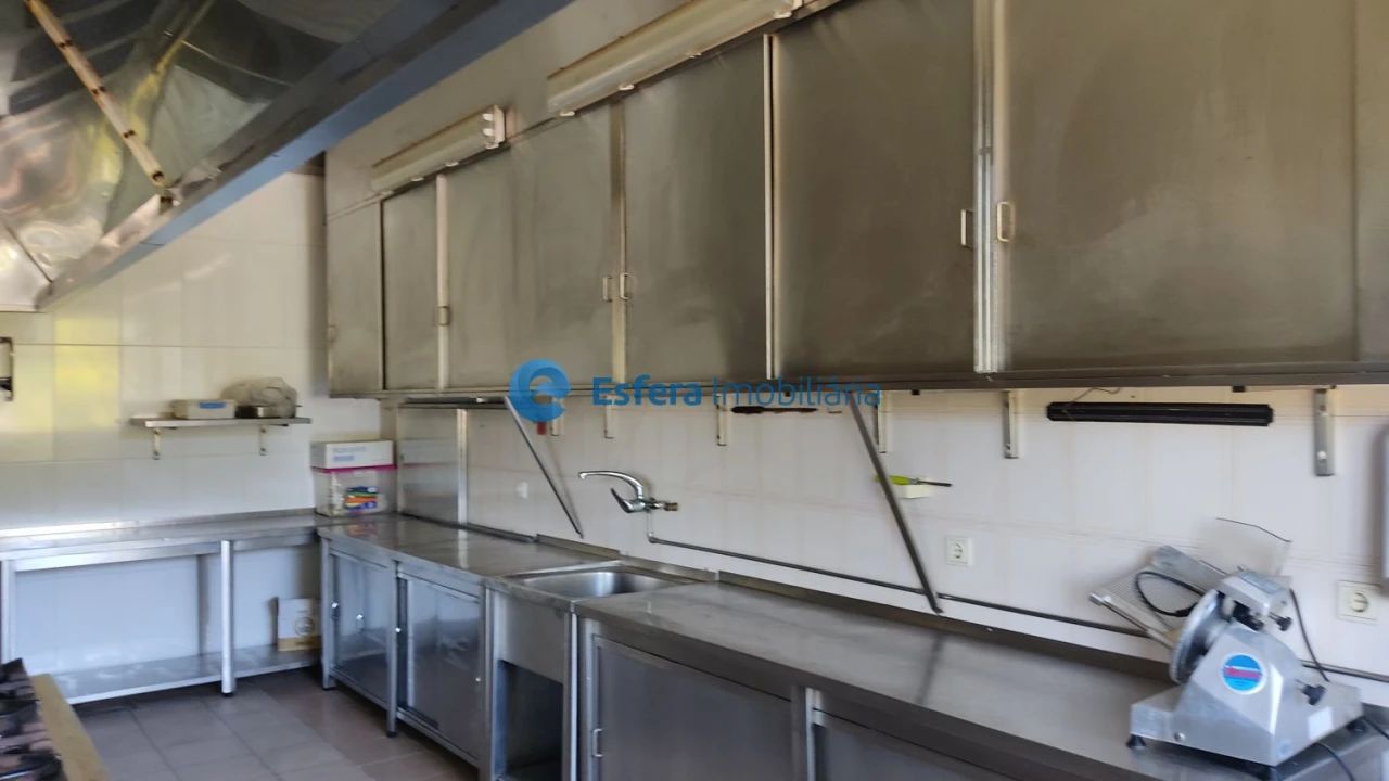 Loja para Venda em Póvoa de Varzim, Beiriz e Argivai Foto 32